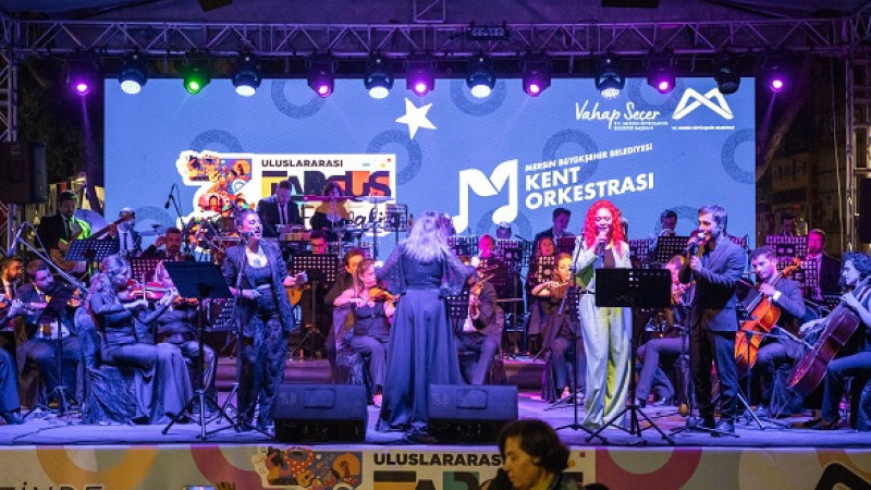 3. Uluslararası Tarsus Festivali Kent Orkestrası Konseriyle Kapandı