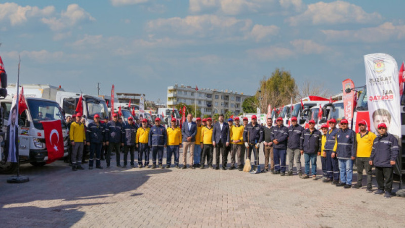 Kiralanan Yeni Araçlarla Tarsus'ta Temizlik Sorun Olmaktan Çıkarılıyor