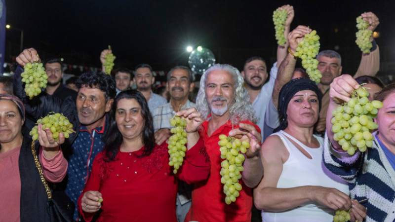 Mezitli Üzüm Festivali Renkli Görüntülere Sahne Oldu