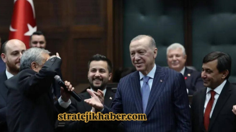 CHP'den İstifa Eden Mersin Milletvekili Çakır AK Parti'ye Katıldı 