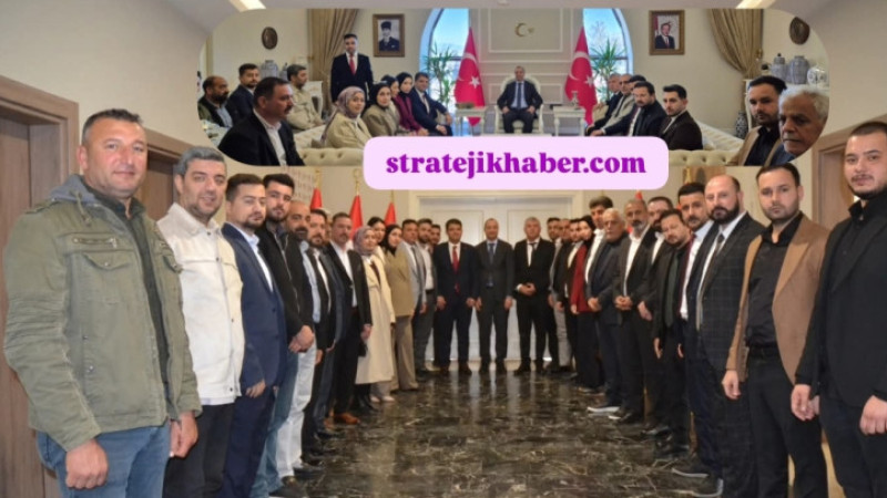 AK Parti İlçe Başkanı ve Yönetimi Kaymakam Akyüz'ü Ziyaret Etti 