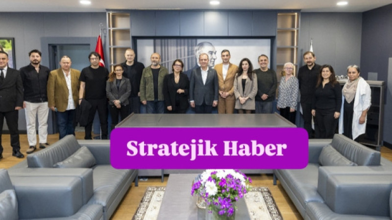 Şehir Tiyatroları Yönetmen ve Eleştirmenleri Vahap Seçer'i Ziyaret etti