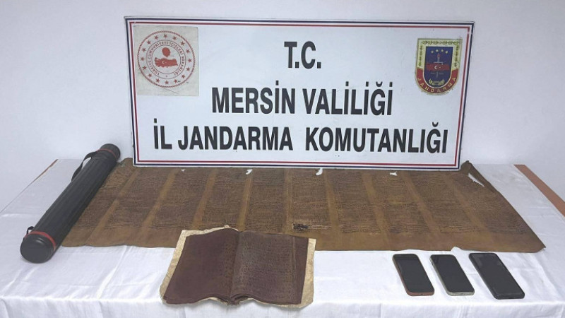 Tarsus'ta tarihi eser kaçakçılığı yapan iki kişi gözaltına alındı