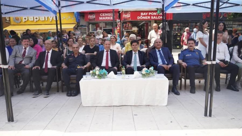 Tarsus'ta Hayat Boyu Öğrenme Sergisi Yoğun Katılımla Açıldı